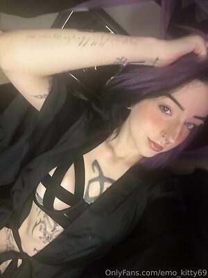 EmoKitten leaked photo #24