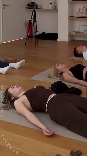 Empresslaurasophie Nude Leaked Photo #12