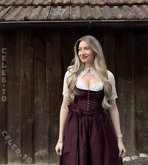 Empresslaurasophie Nude Leaked Photo #24