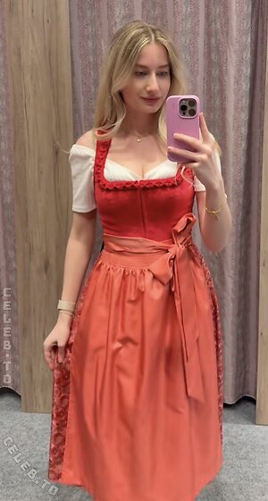 Empresslaurasophie Nude Leaked Photo #27