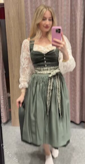 Empresslaurasophie Nude Leaked Photo #29