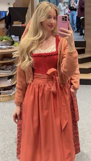 Empresslaurasophie Nude Leaked Photo #30