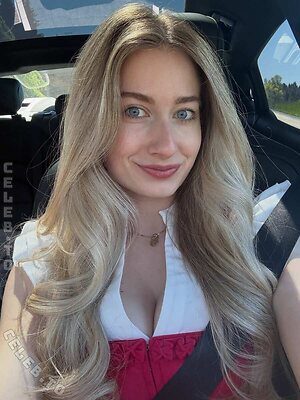 Empresslaurasophie Nude Leaked Photo #37