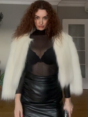 Emra Şen leaked photo #58