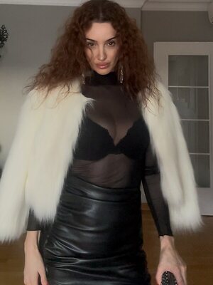 Emra Şen leaked photo #60