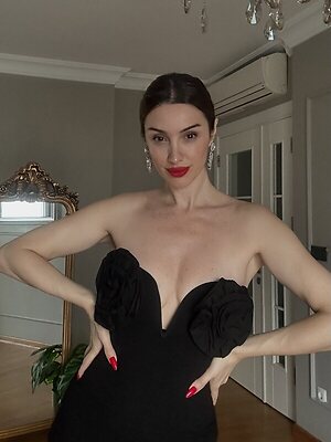 Emra Şen leaked photo #103
