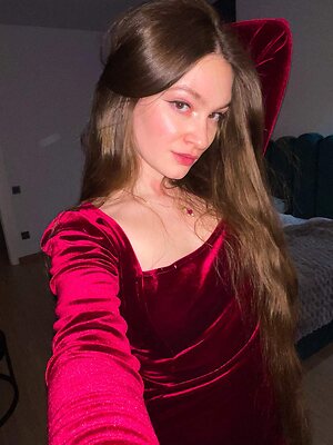 EmyinPoland leaked photo #26
