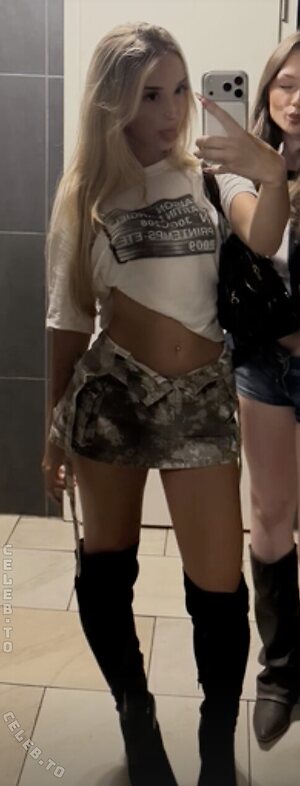 Enya Elisa leaked photo #4
