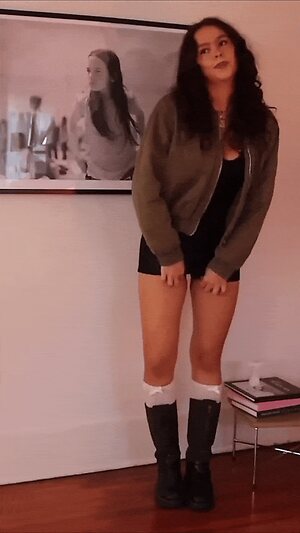 Enya Umanzor Nude Leaked Photo #11