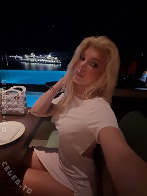 Era Istrefi photo