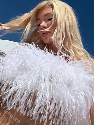 Era Istrefi photo