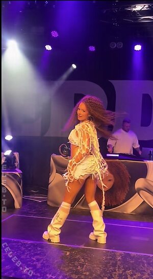 Erda Nude Leaked Photo #10