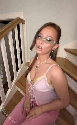 Erda Nude Leaked Photo #33