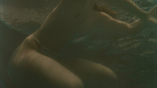 Erica Durance leaked photo #10