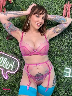 Erica Fett leaked photo #109
