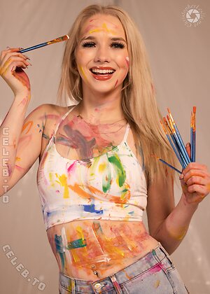 Erica Swanner leaked photo #35