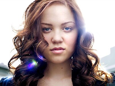 Erika Christensen leaked photo #9