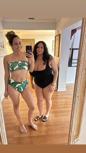 Erika D. leaked photo #33