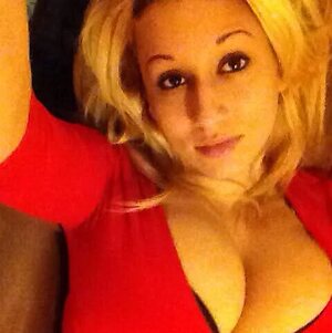 Erika D. leaked photo #43