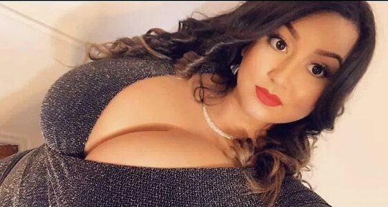 Erika D. leaked photo #61