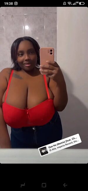 Erika G leaked photo #15
