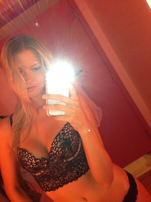 Erin Cummins leaked photo #86