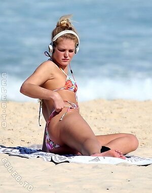 Erin Heatherton Nude Leaked Photo #36
