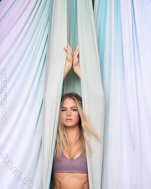 Erin Heatherton leaked photo #132