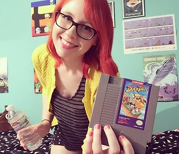 Erin Plays