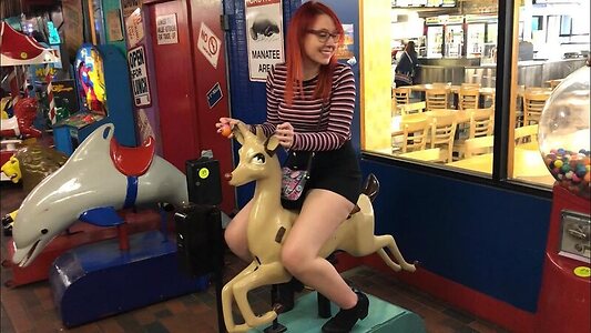 Erin Plays leaked photo #4