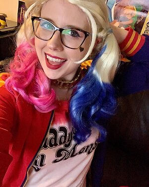 Erin Plays leaked photo #9