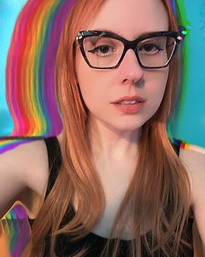 Erin Plays leaked photo #25