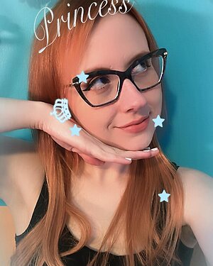Erin Plays leaked photo #26