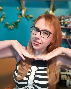 Erin Plays leaked photo #28