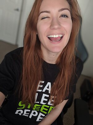 Erin Steeby leaked photo #14