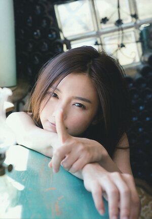 Erina Mano leaked photo #16