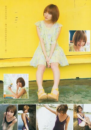 Erina Mano leaked photo #45