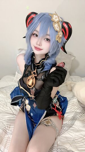 Erine Lenathea leaked photo #3