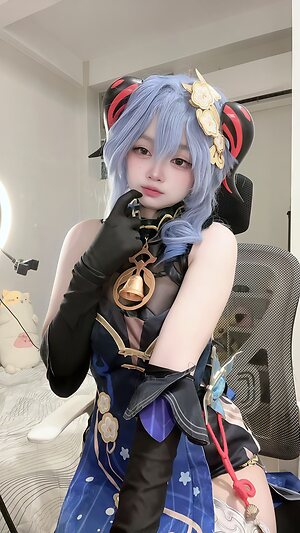 Erine Lenathea leaked photo #12