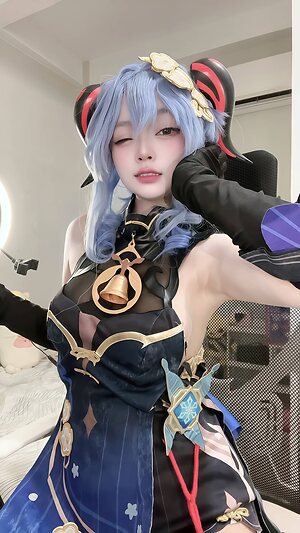 Erine Lenathea leaked photo #15