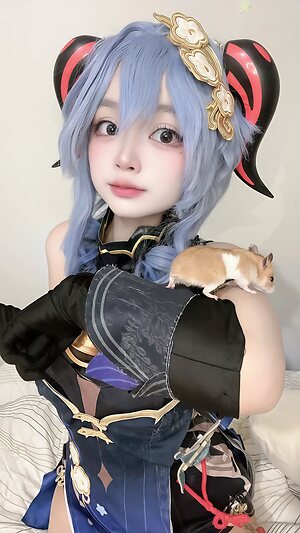 Erine Lenathea leaked photo #16
