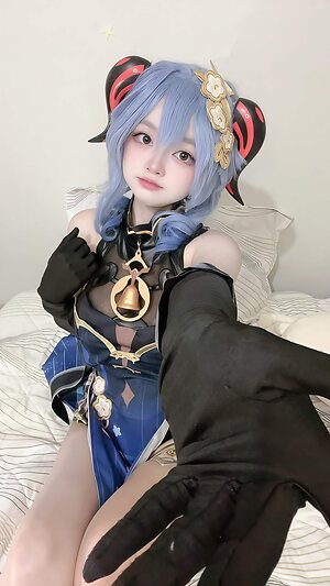 Erine Lenathea leaked photo #20