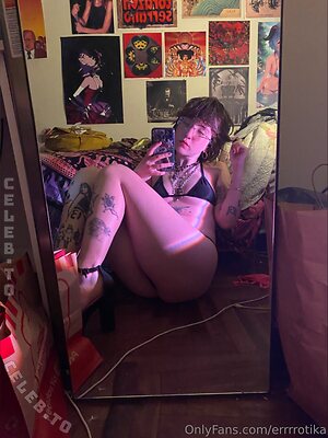 Errrrotika Nude Leaked Photo #63