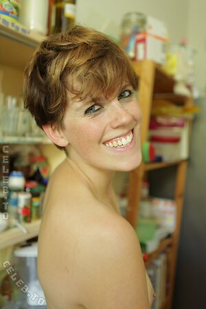 Ersties Nude Leaked Photo #194