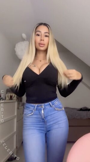 esleem.20 Nude Leaked Photo #10