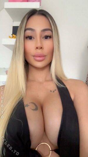 esleem.20 Nude Leaked Photo #18
