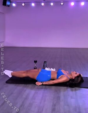 Esra Algac Nude Leaked Photo #4