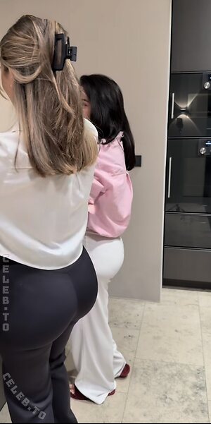 Esra Algac photo