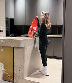 Esra Algac photo