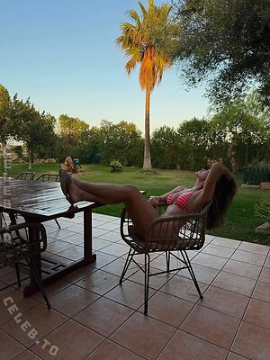 Esra Algac photo